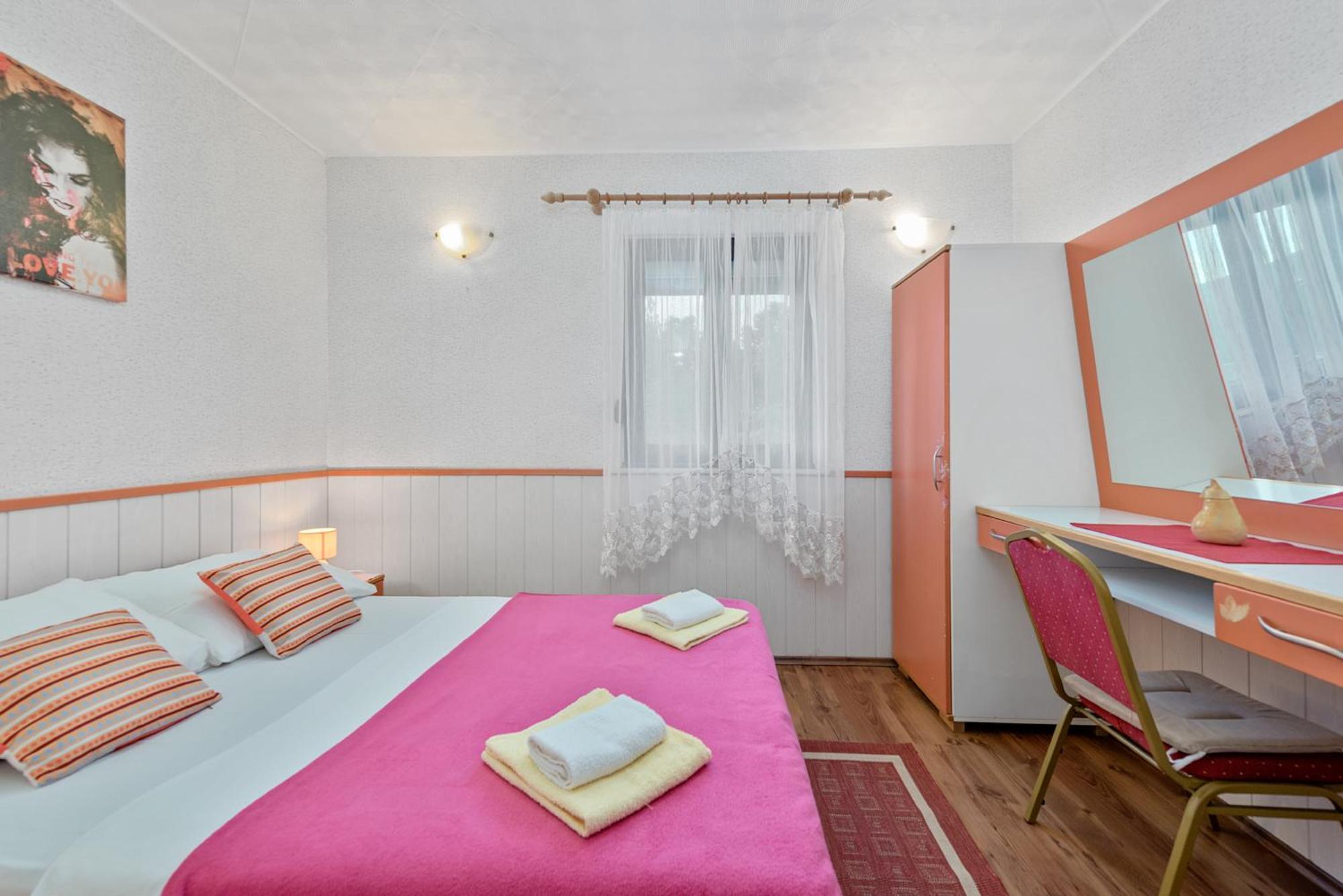 Pansion Adria Haus Hotel Поседарье Екстериор снимка